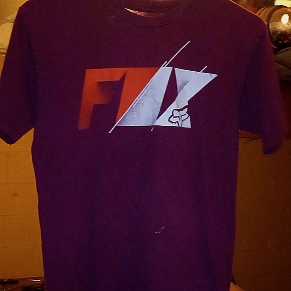 Dark Purple or Burgundy small Fox Tee shirt